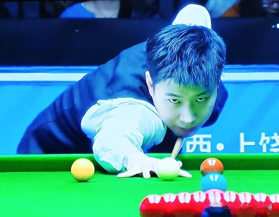 赵心童两杆过百，5-4击败龙泽煌，晋级世界公开赛次轮！
 
 
北京时间3月17