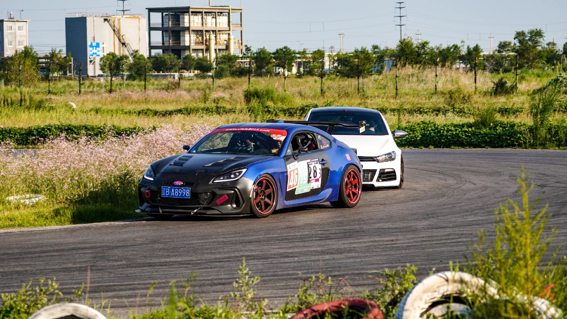 可以跑跑慈善杯帅车小合集。