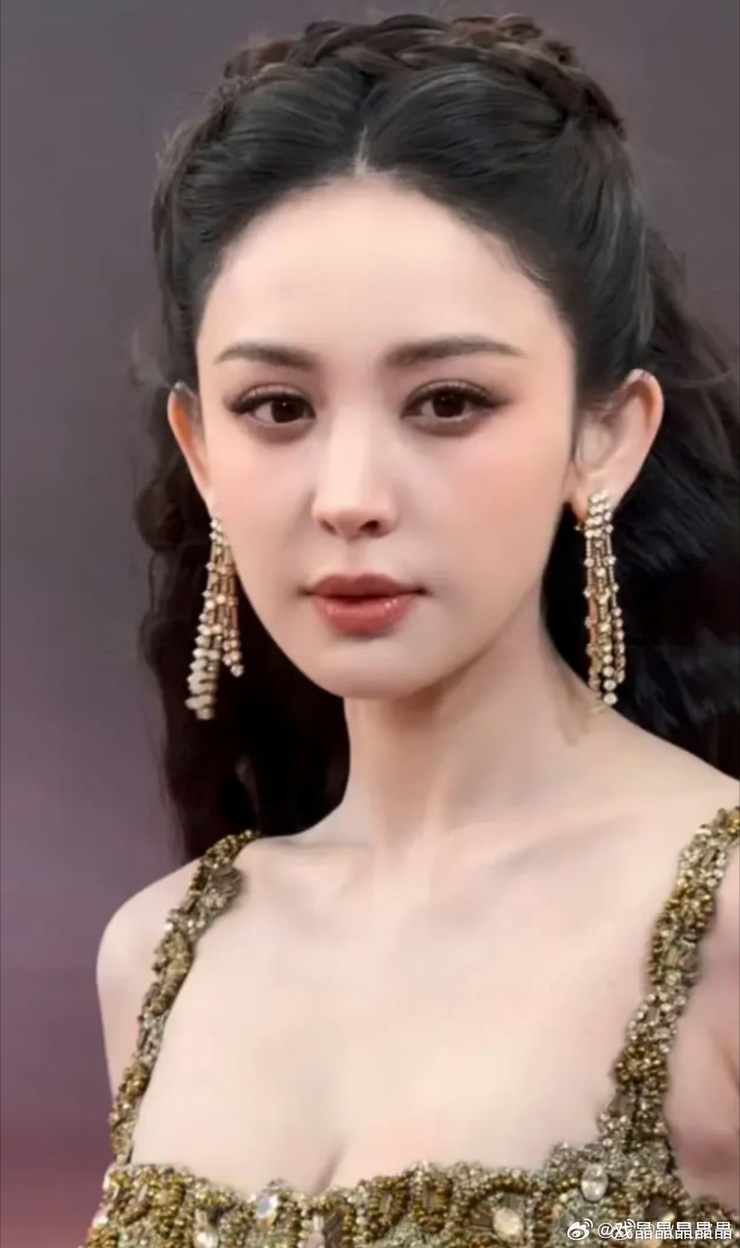 娜扎 生图界最严厉的母亲娜扎生图确实能打，太好看了！ 