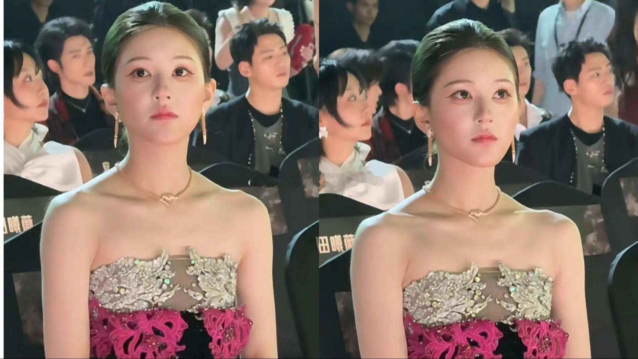 赵露思:星光大赏内场造型。 