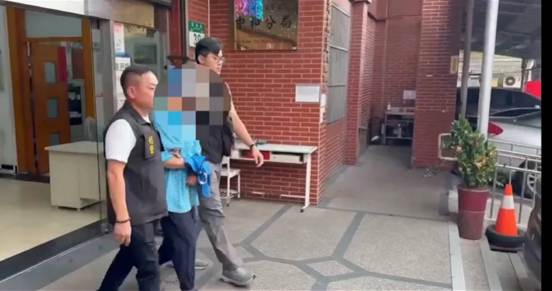 #台湾6旬翁因孙女教养砍死儿媳#【台湾六旬男子因孙女教养等问题持刀挥砍儿媳致其死