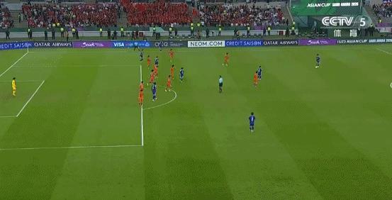 【日本队射门折射入网，国足一球落后！】U23国足vs日本U23