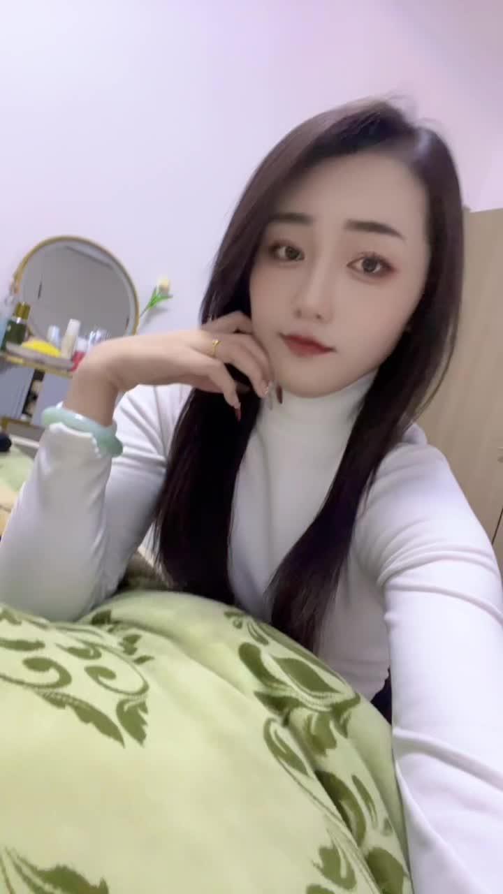 别和体重斤斤计较 吃得开心就好
