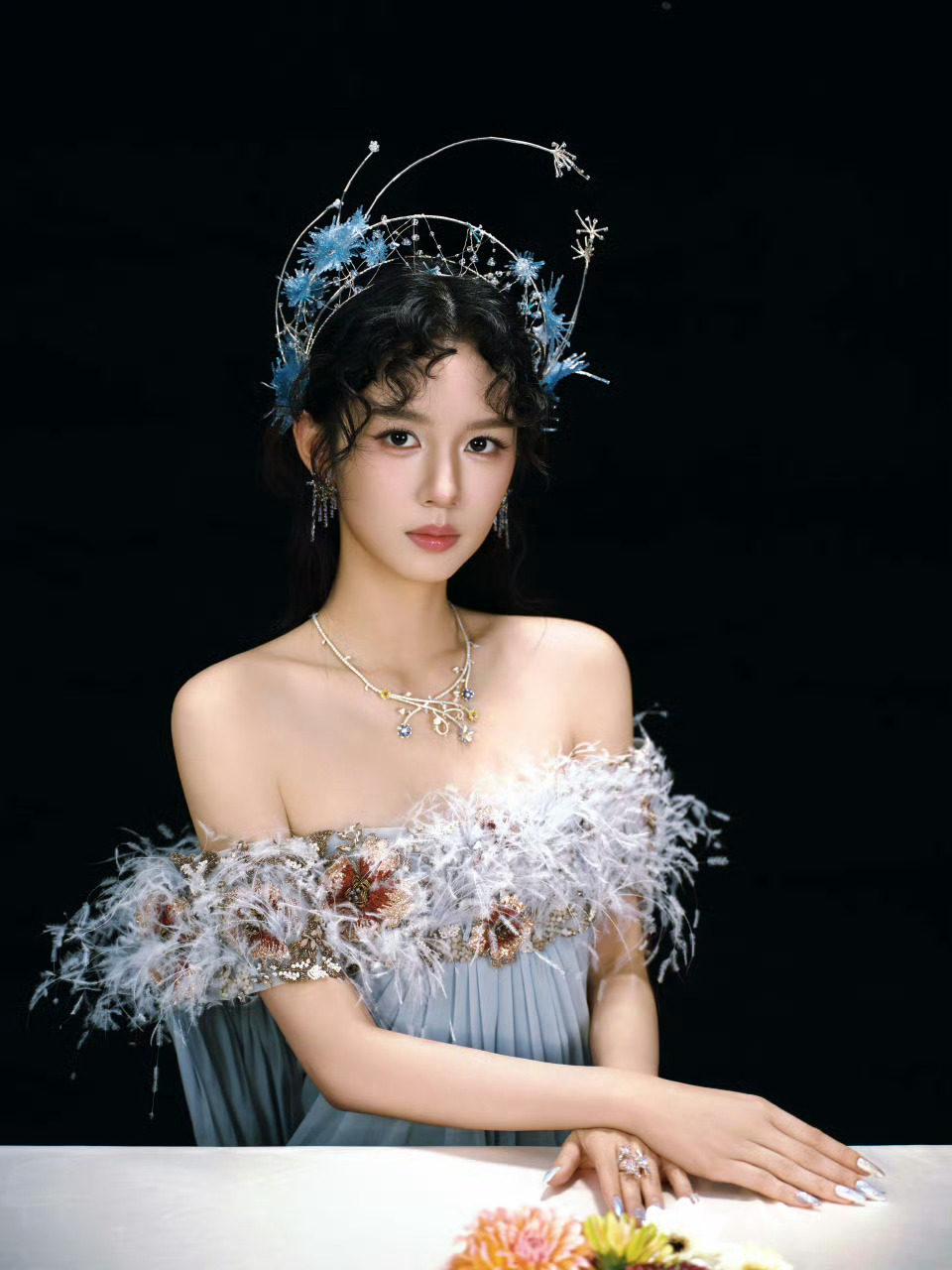 微博之夜出图 微博之夜 女明星出图了，周也、宋祖儿、程潇、 卢昱晓  、刘雨昕、