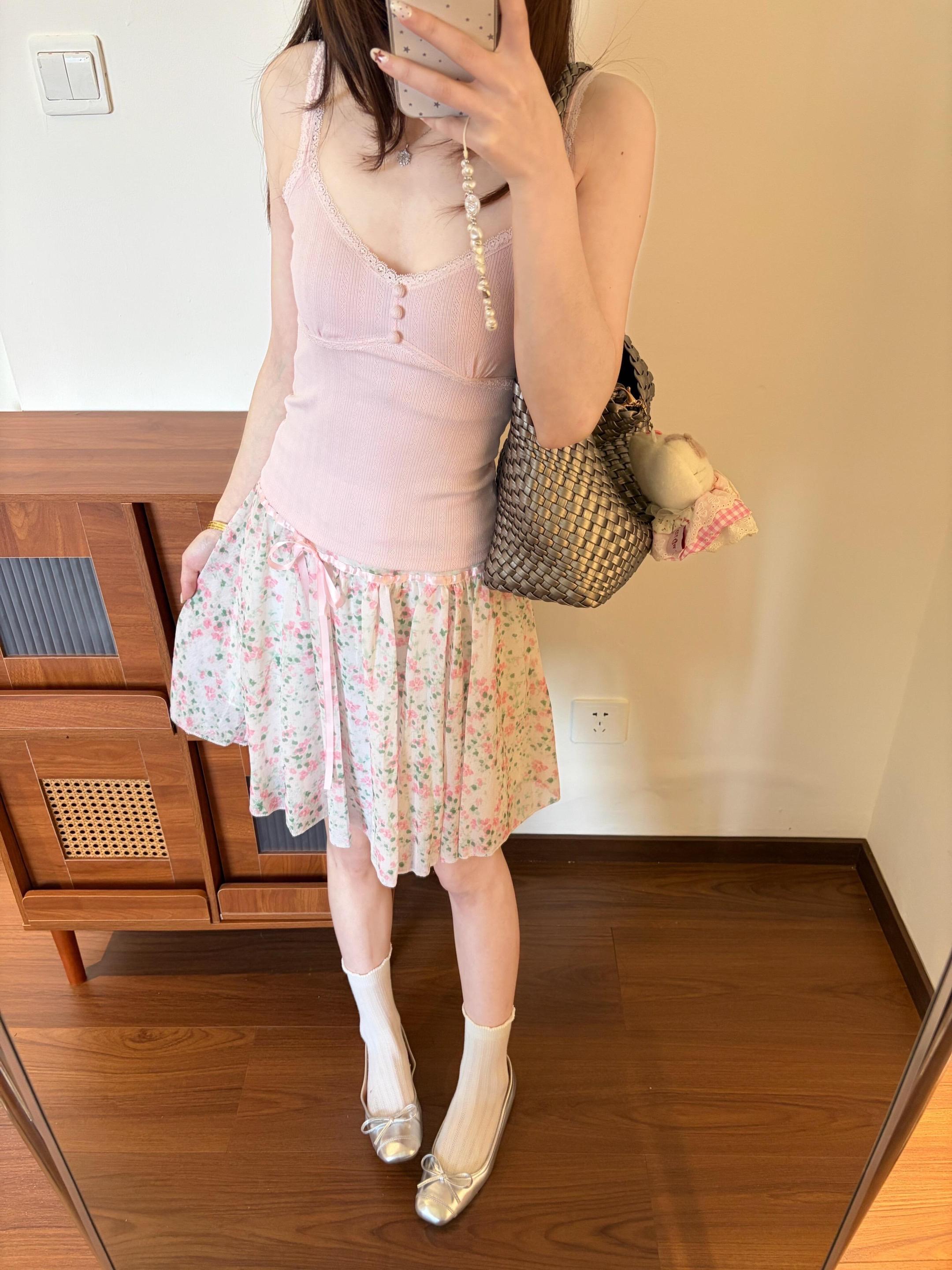 彩色穿搭入夏～