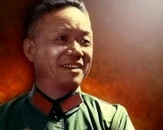 五万件军大衣，和一个将军的“回家路”。

1981年冬天，韩先楚回到阔别多年的红