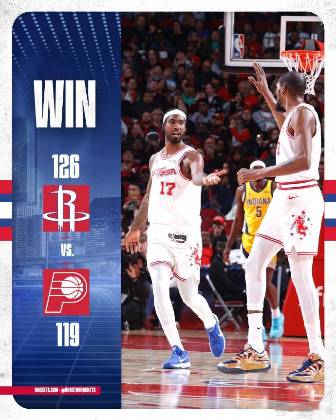 三心二意！ 比赛没有太多的悬念，上半场火箭就轻描淡写地取得了近20分的领先优势，