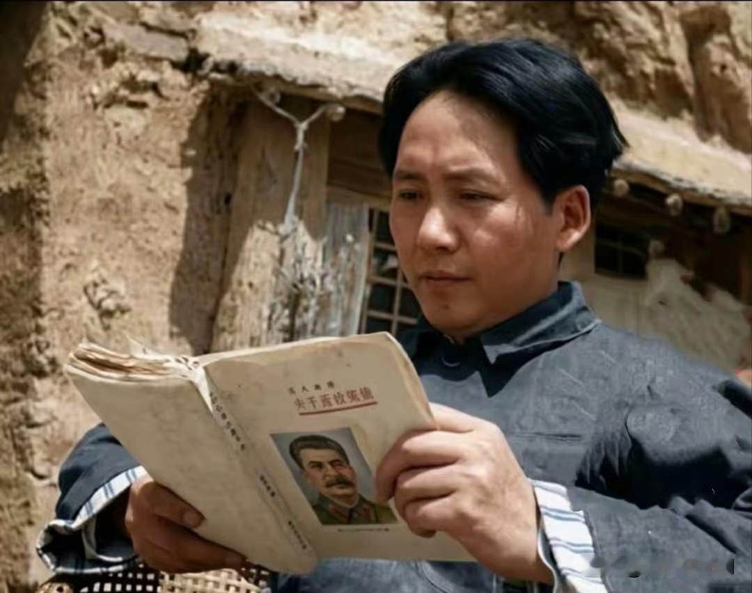 蒋介石始终没有正式说过“毛泽东比我高明”，但日记里漫长、反复、不甘的记录证明：到