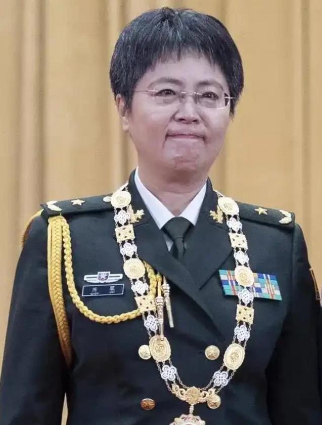 7月16日，国务院发布国家工作人员任免通知，陈薇院士正式被任命为中国工程院副院长