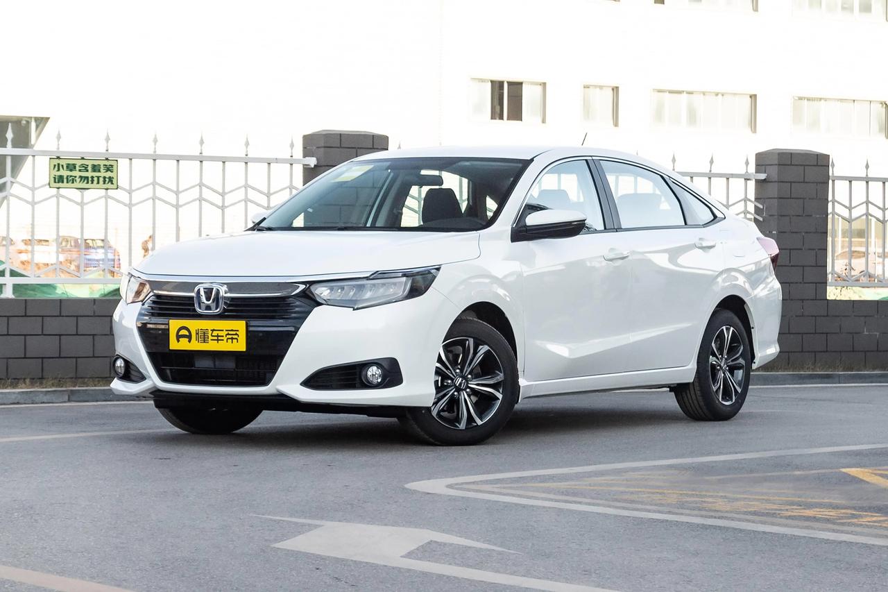 5万预算选二手车，绝非只能淘老款小型车，这个价位能摸到2019-2021年的主流