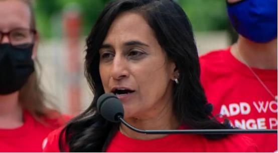 美国强援终于到了，第一个对伊朗出手的西方国家出现
 
加拿大外长阿南德宣布对伊朗