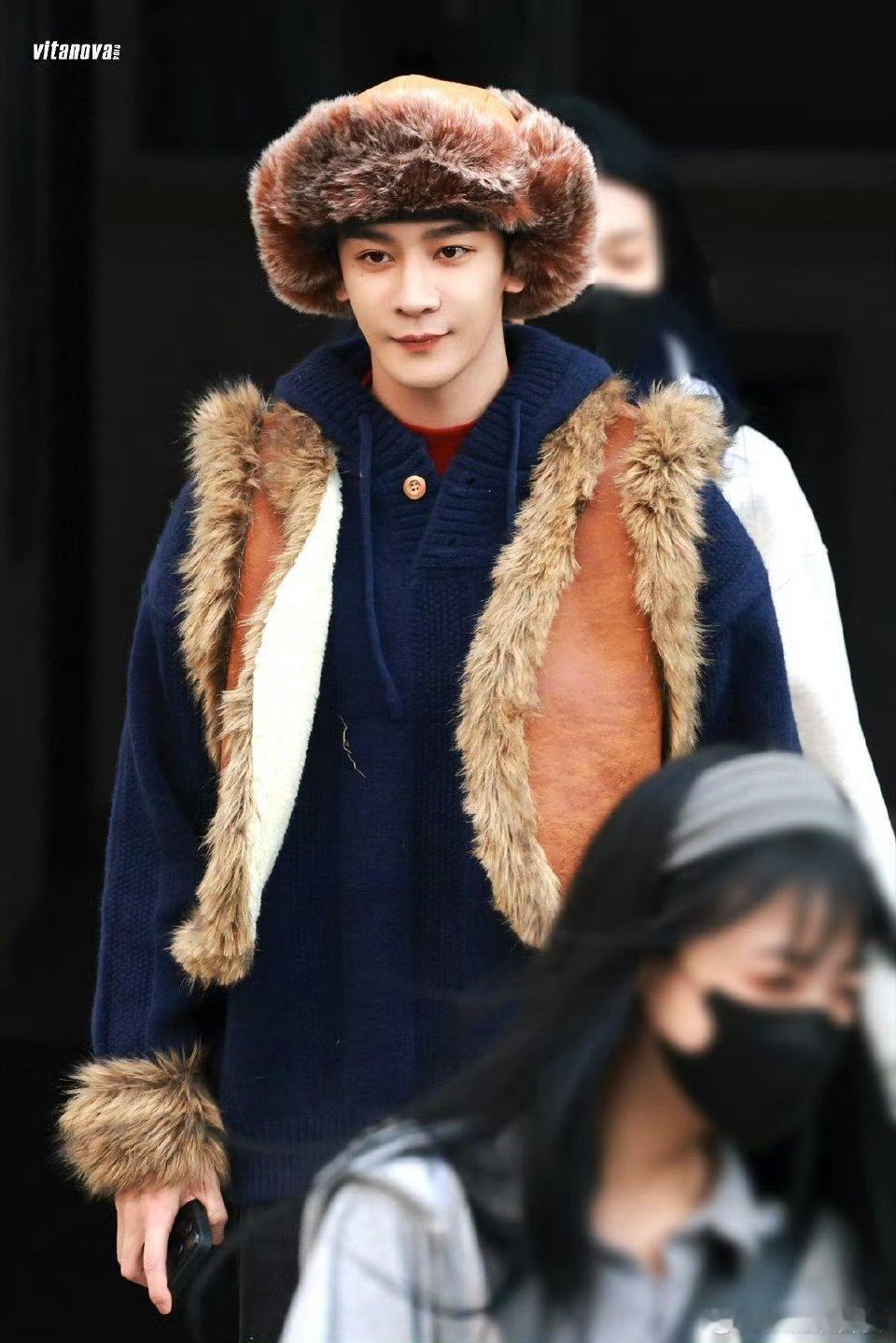 夏之光也是找到自己的光了，光头强的光[点赞]hi6怎么让夏之光同意cos这个的[