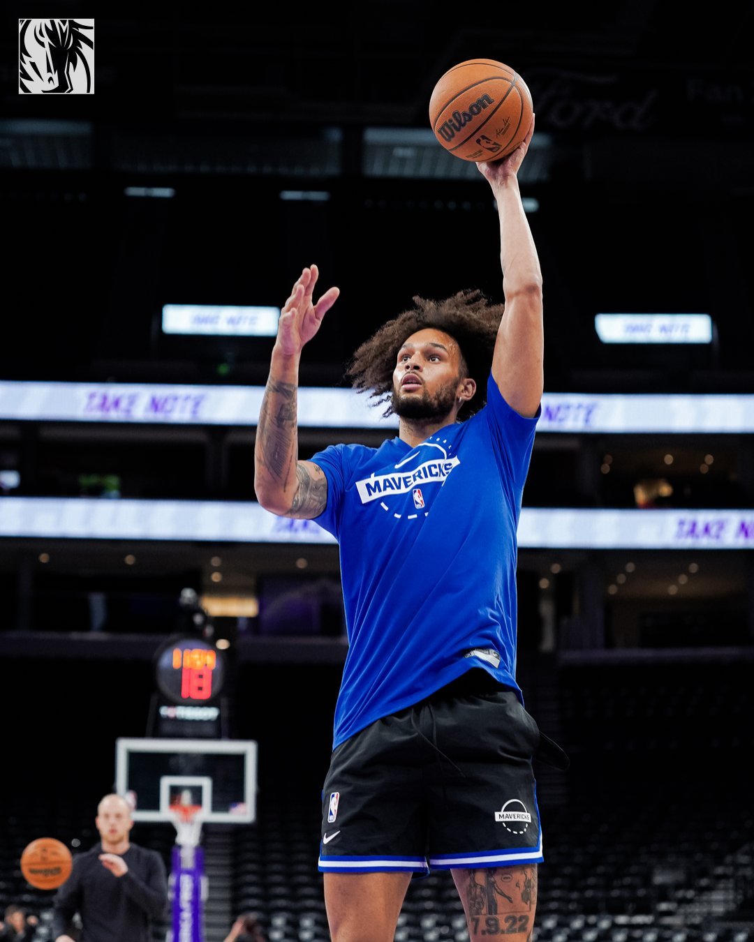 就是说不敢想开场的时候空间有多挤🥲nba你我皆主角 ​​​
