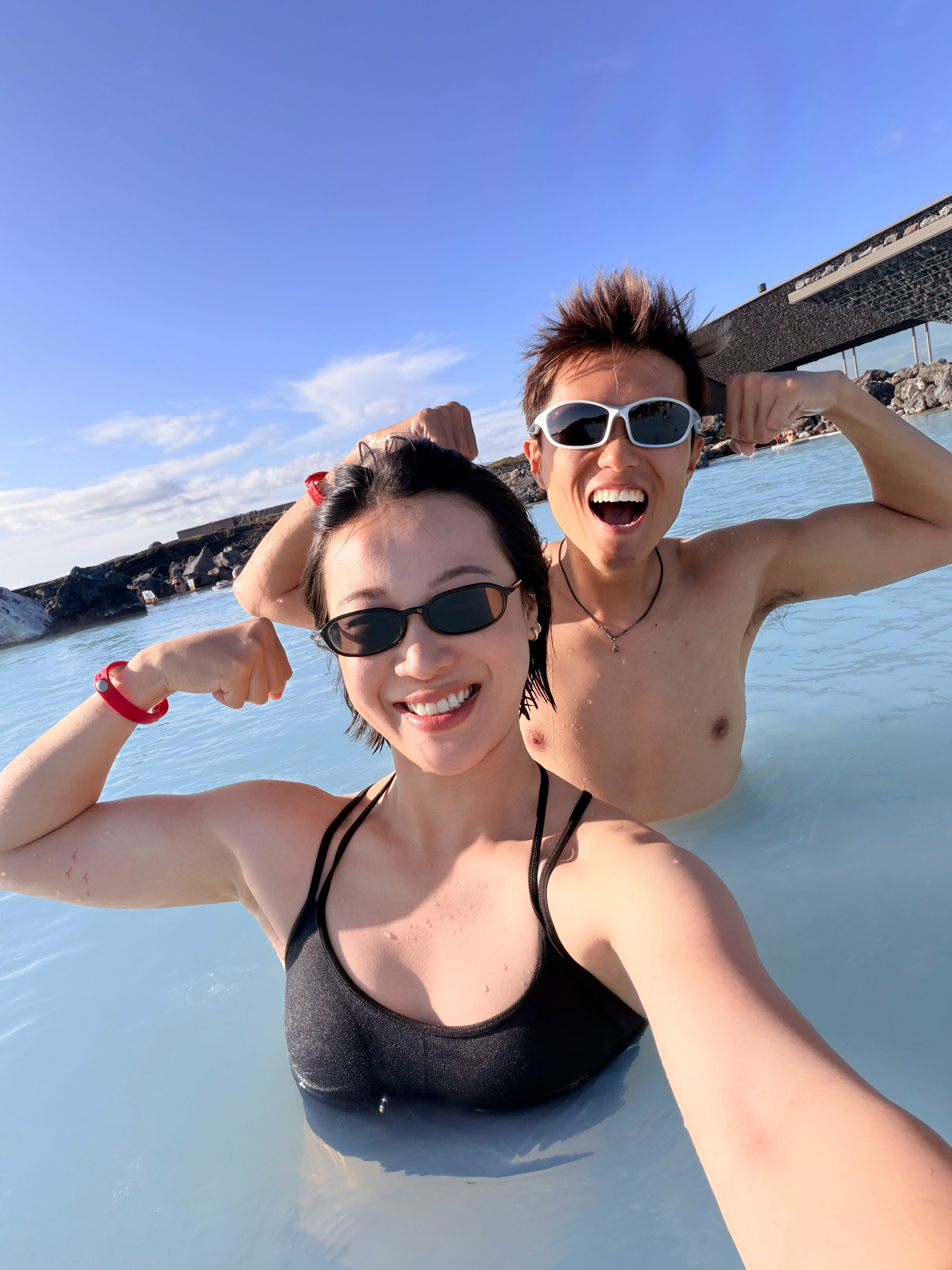 都是裸体表情不一样不知道发哪张所以都发了中国游泳队极速之旅温泉 冰岛·米湖温泉