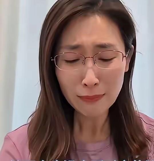 哪个男人的风雨不是婚姻带来的？
不催婚，是一个母亲该有的基本善良，
尤其是不催儿