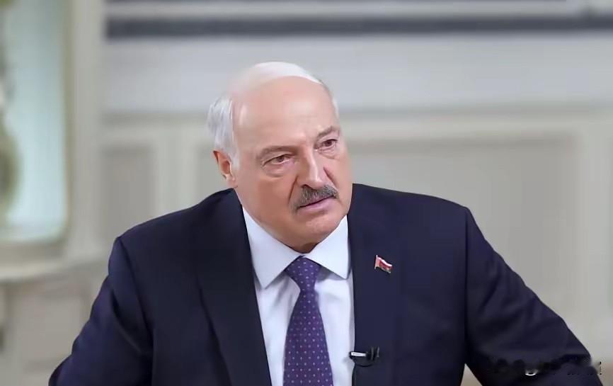 卢卡申科剖析俄乌与中东危机，警示北约介入或引发核战争

白俄罗斯总统卢卡申科近期