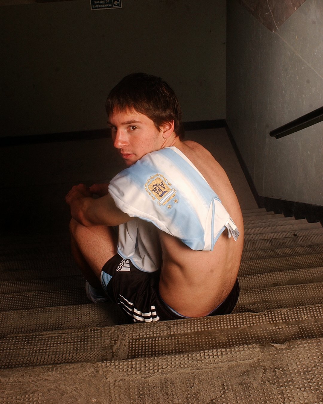 【👀】欧冠官推：🔟🇦🇷#梅西[超话]# ​​​