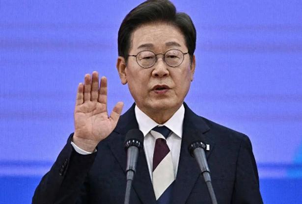 日韩签证政策一升一降，韩国延期六国团签免费至年底。

7月1日，韩国法务部官宣将