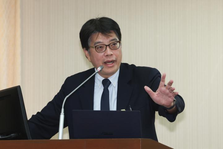 录影片也查！邱垂正扬言查处饶庆铃　叶元之酸：下次讲「大陆」不讲中国也算统战？
