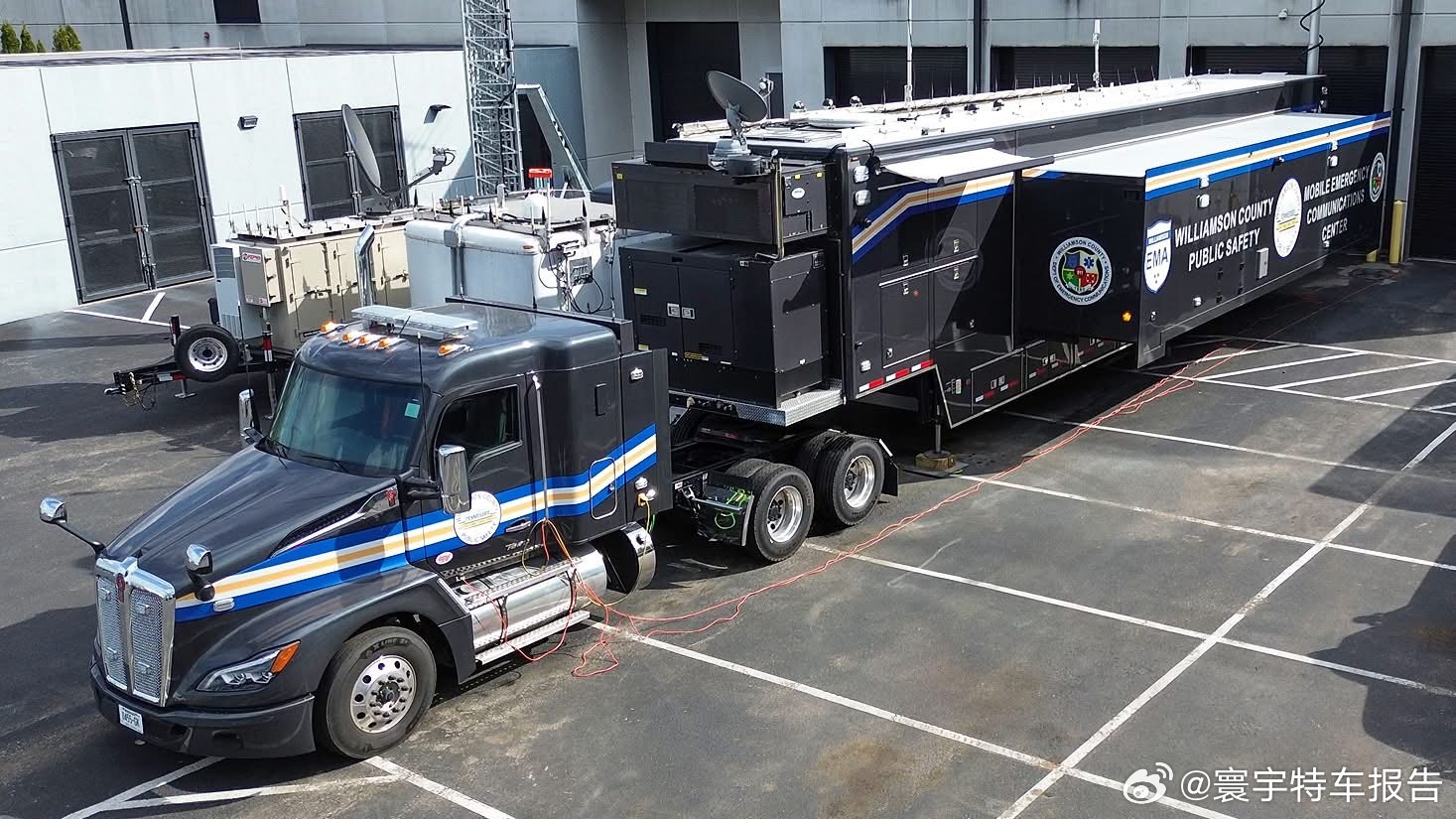 寰宇特车报告大型移动指挥中心 