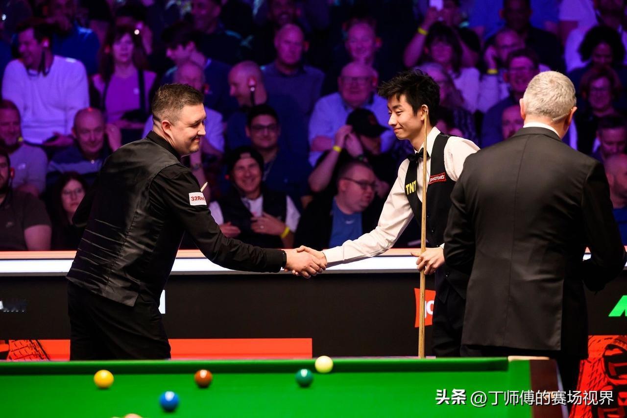 凯伦·威尔逊击败吴宜泽赛后采访：“我不知道还要面对多少次决胜局！4-5落后的时候