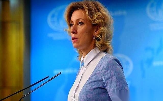 我跟你说，这事儿离谱到什么程度。
就好像你家被抢了，强盗还占着你一半屋子不走。这