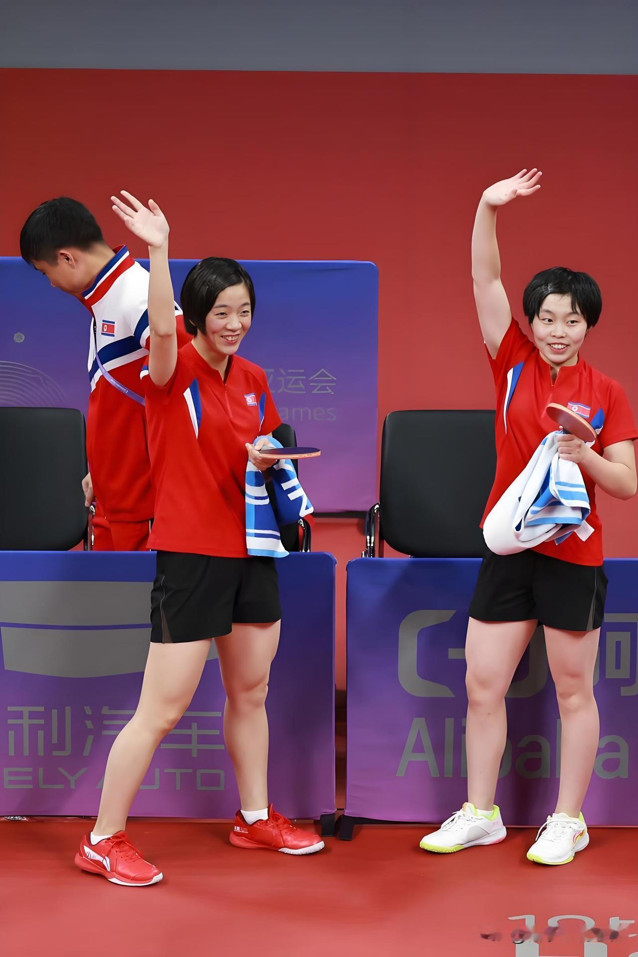 9月23日名古屋亚运会乒乓球女团半决赛，国乒女团3比0完胜朝鲜队，顺利闯入决赛。