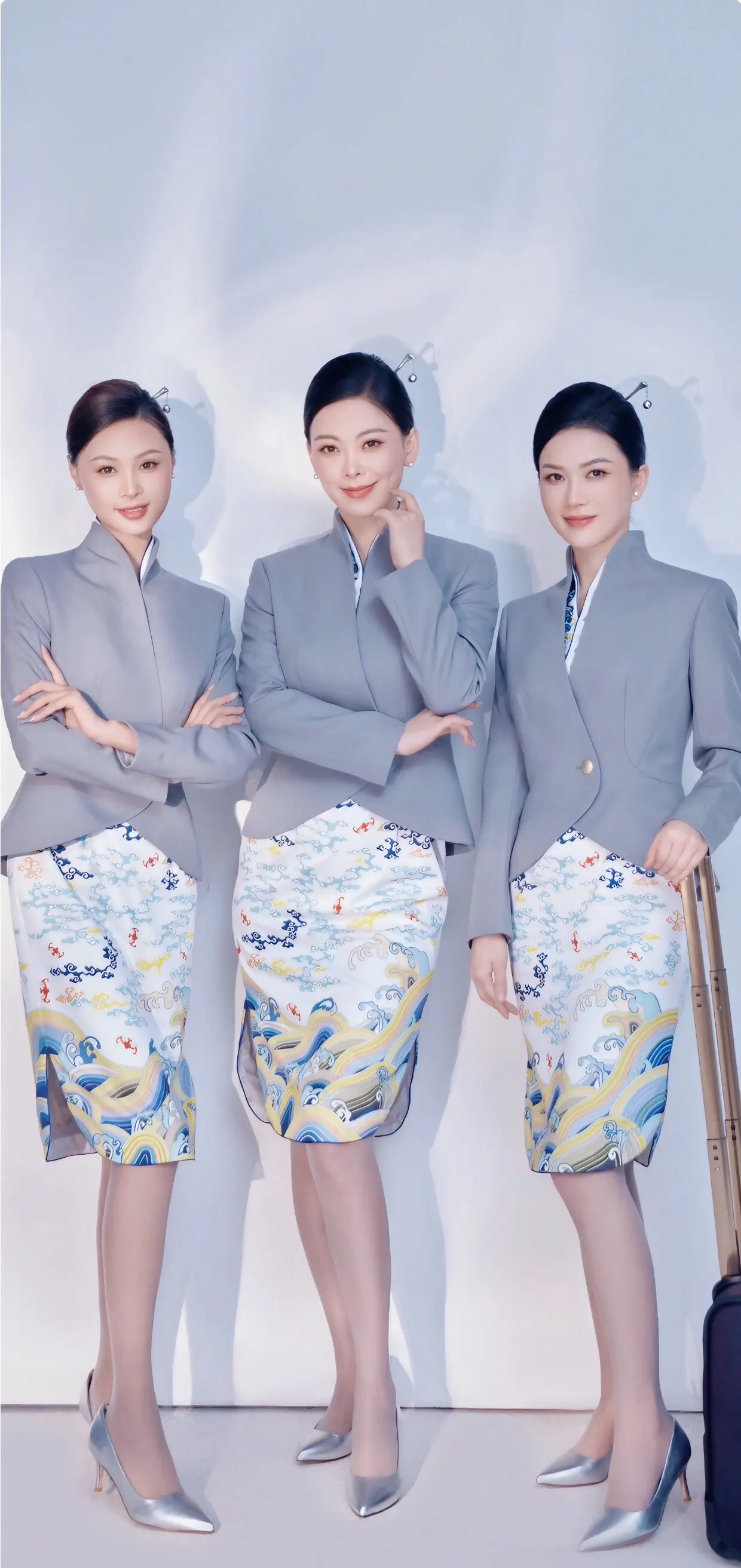 我赴人间 惊鸿艳 唯独盛世颜。