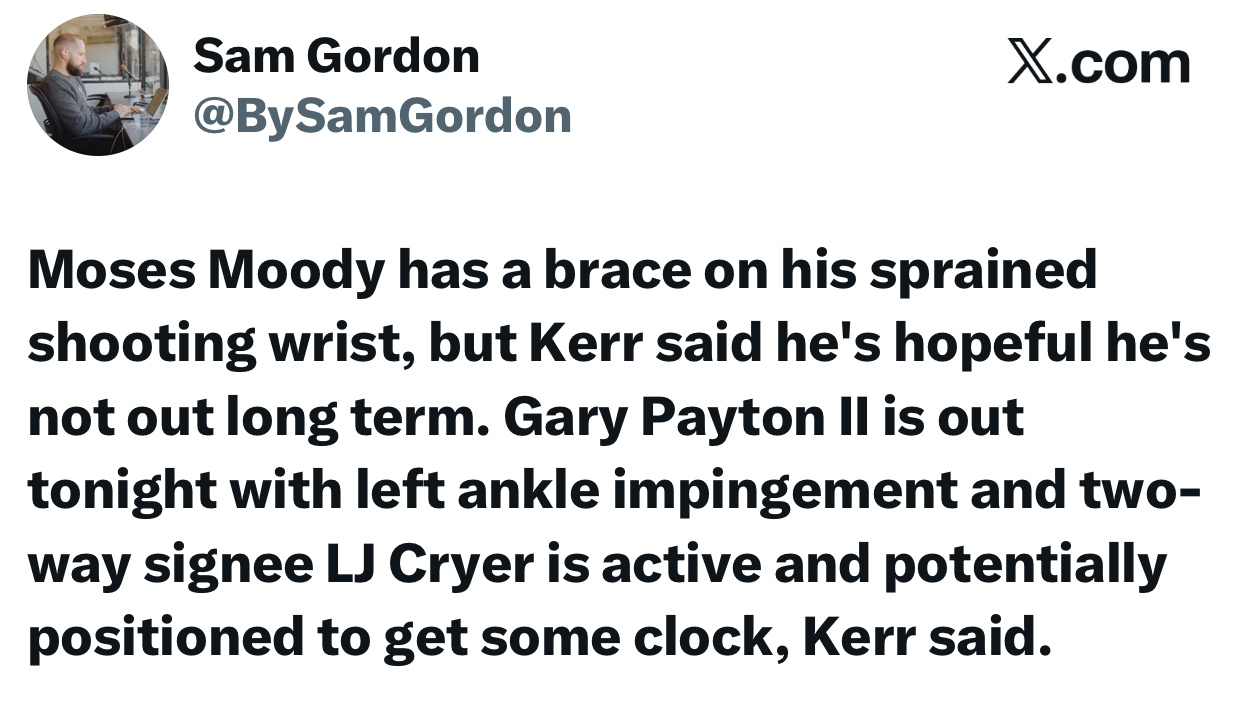 穆迪伤病情况，队记：扭伤了投篮手腕，戴着护具，但科尔表示，他希望穆迪不会长期缺阵