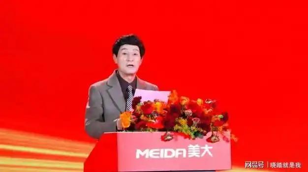 越来越多厂二代开始卖掉父亲的公司。
 
68岁的浙商大佬、金海高科创始人丁宏广把