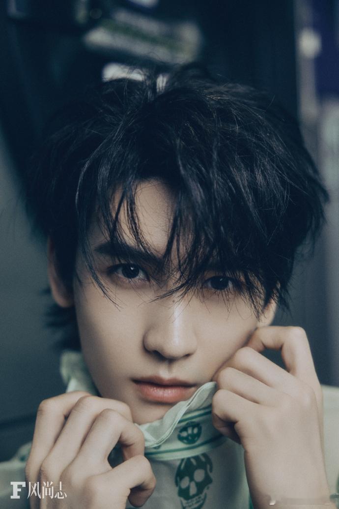 黄俊捷×《F风尚志》，这组合太会了！偶像剧男主buff叠满，颜值天花板！ 完全拒