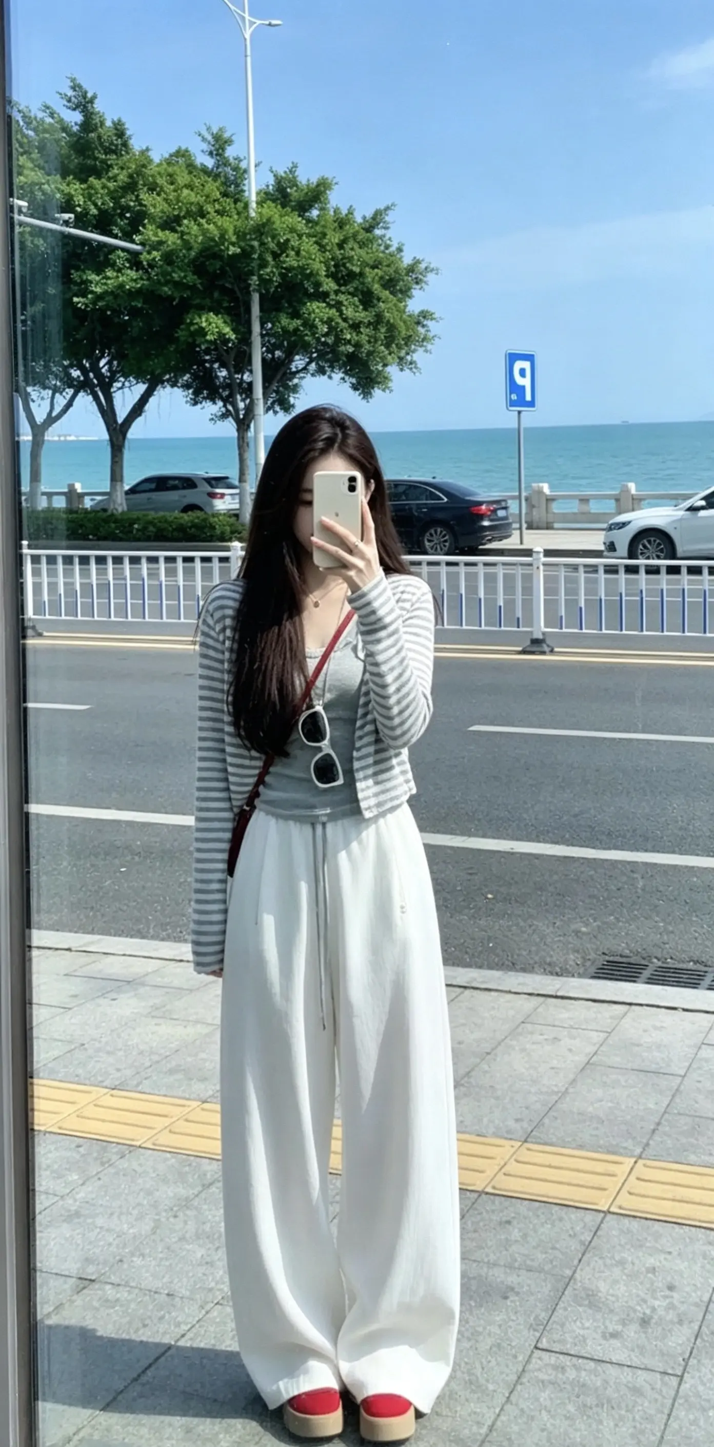 万种调料不如盐，万般关系不如钱     食有盐身有钱，好比拍照开美颜”...