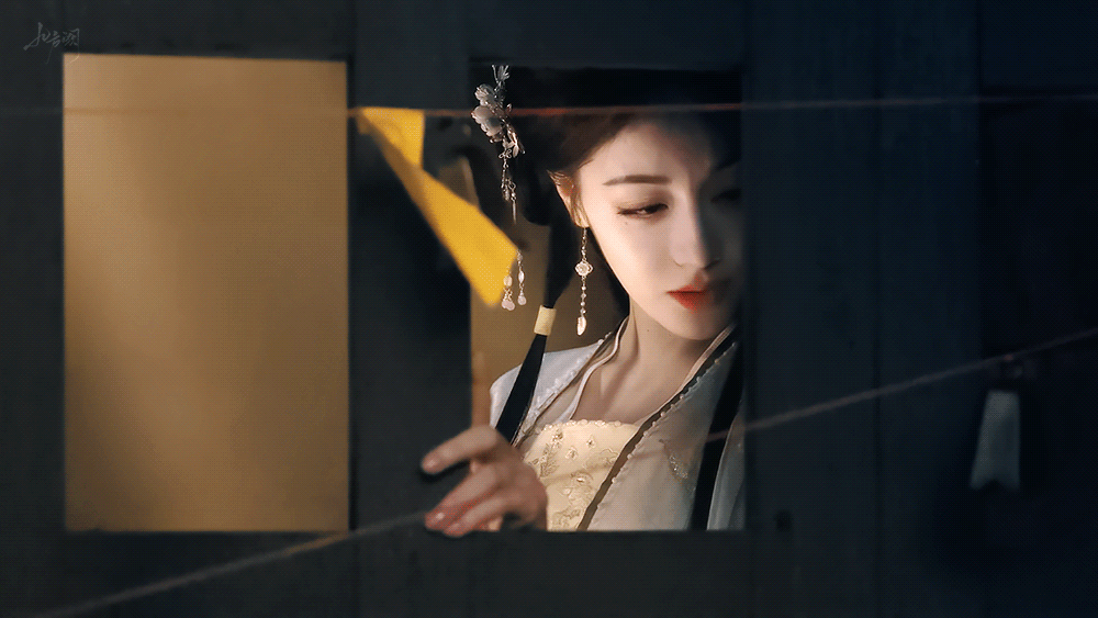 迪丽热巴古装已经迫不及待想看迪丽热巴主演的《慕胥辞》了！！ ​​​