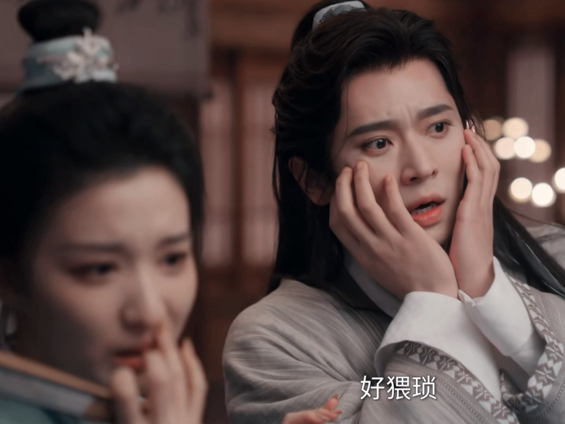 两个萌物。。。 