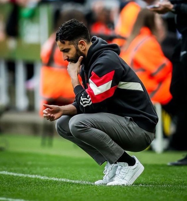 【全力以赴】罗马诺曼联在目前的阶段会继续支持阿莫林 