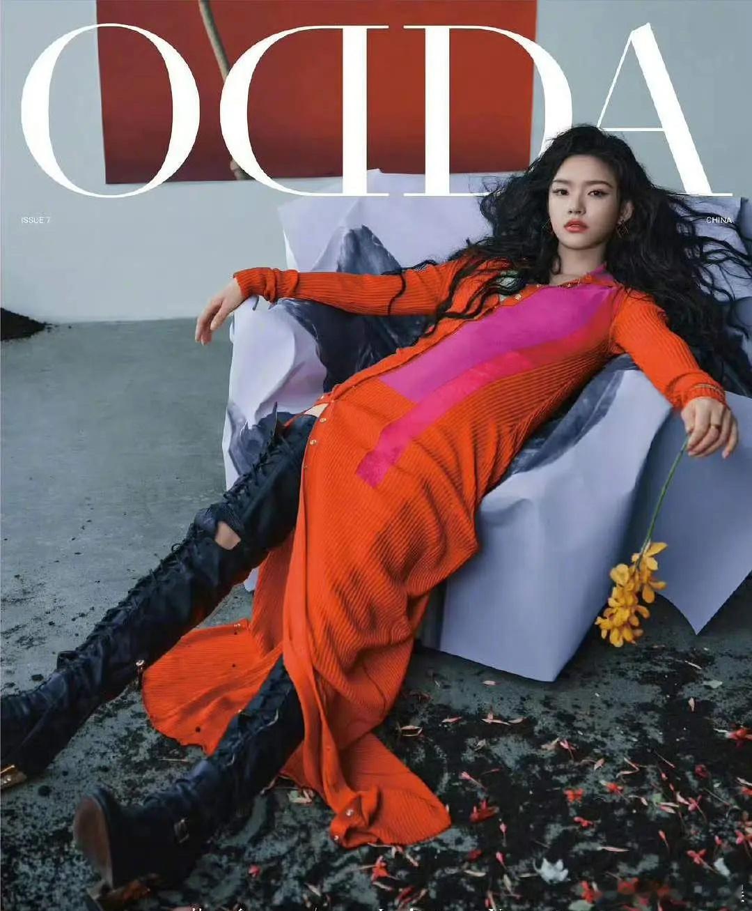 林允的穿搭真的越来越让人一言难尽了，是怎么同意拍这种时尚感大片的 ​​​