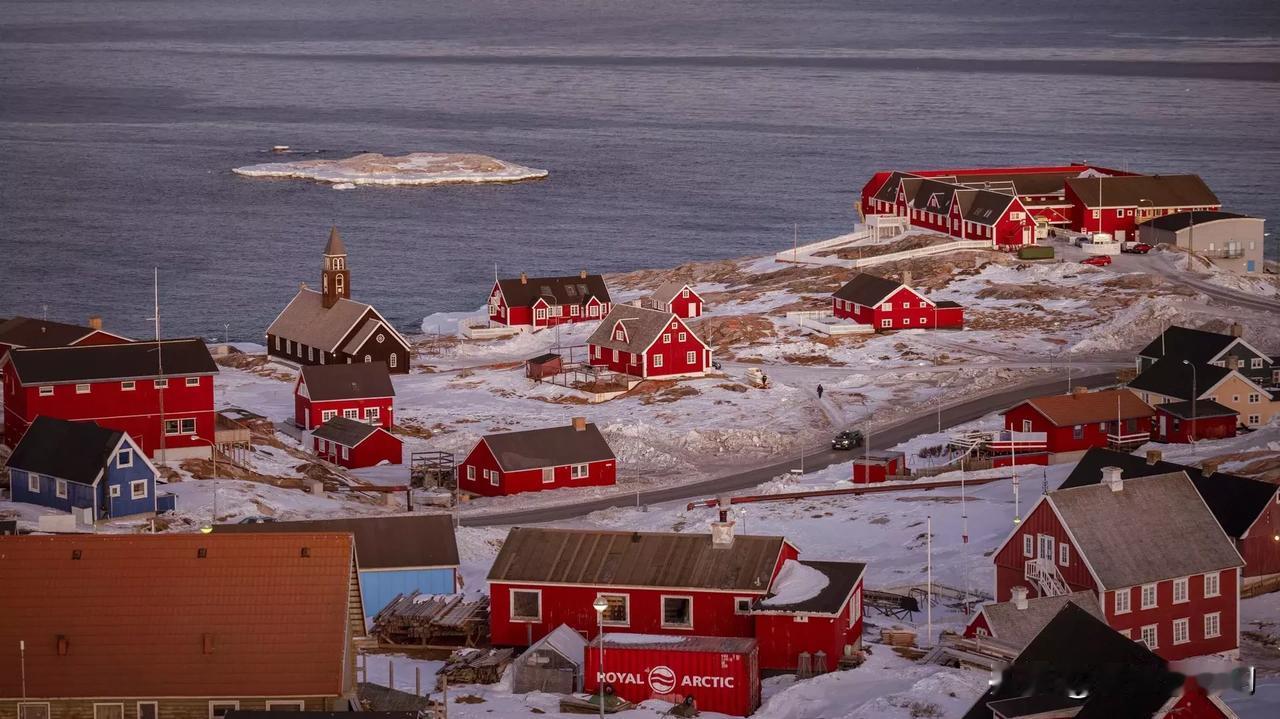 媒体：欧洲正在制定若美军袭击格陵兰岛对美国实施遏制的计划

《政治报》（Poli