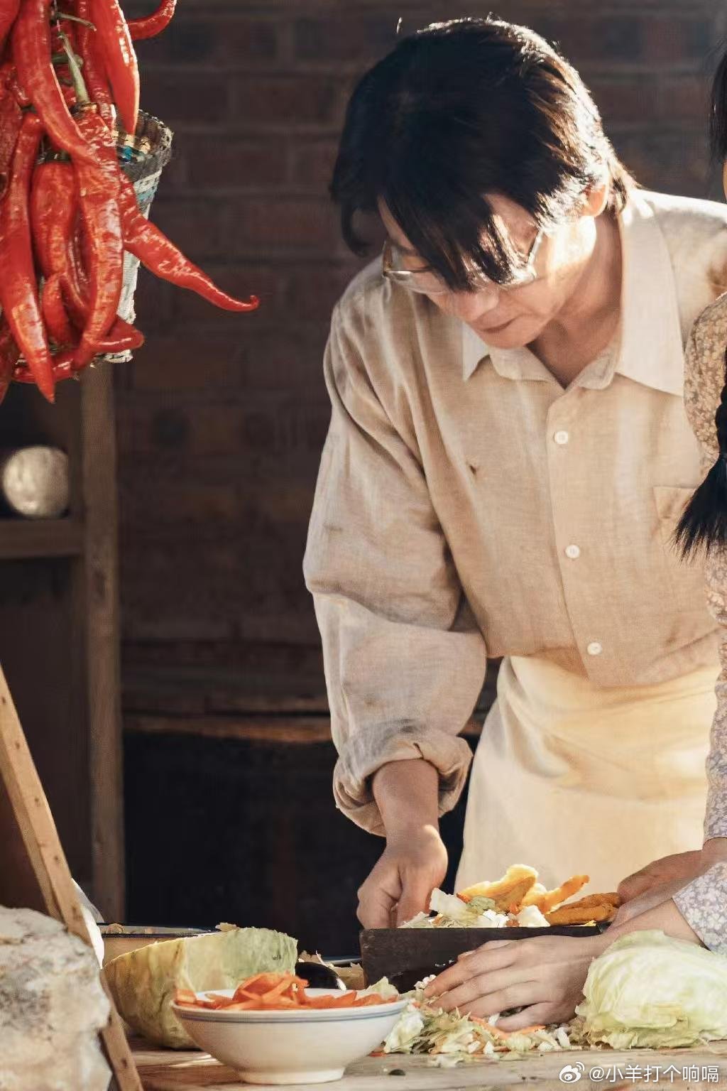 李健你怎么变成这样了李健演斯文败类以前觉得他只能演好人，现在这眼神一冷，隔着屏幕