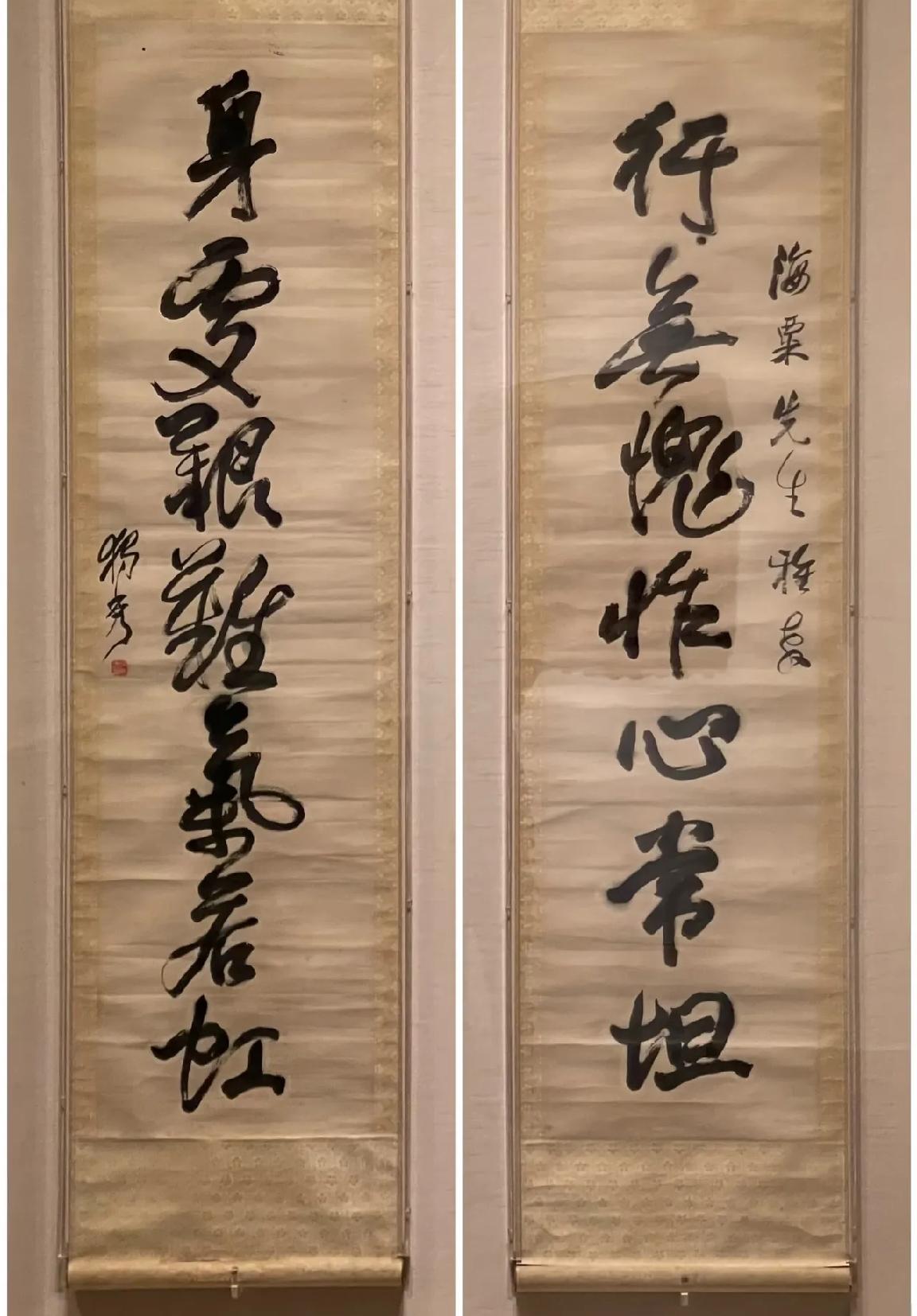 陈独秀被关在监狱里。刘海粟来看他。临走时，刘海粟拿出笔墨，说了一句话。陈独秀提笔