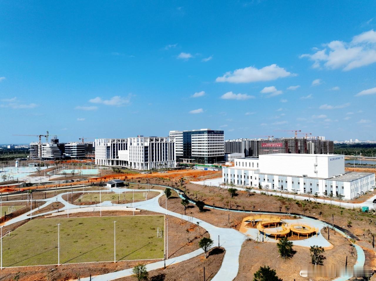 中国式现代化的万千气象海南行  🚀【文昌国际航天城探秘之旅 | 与航天科研人员