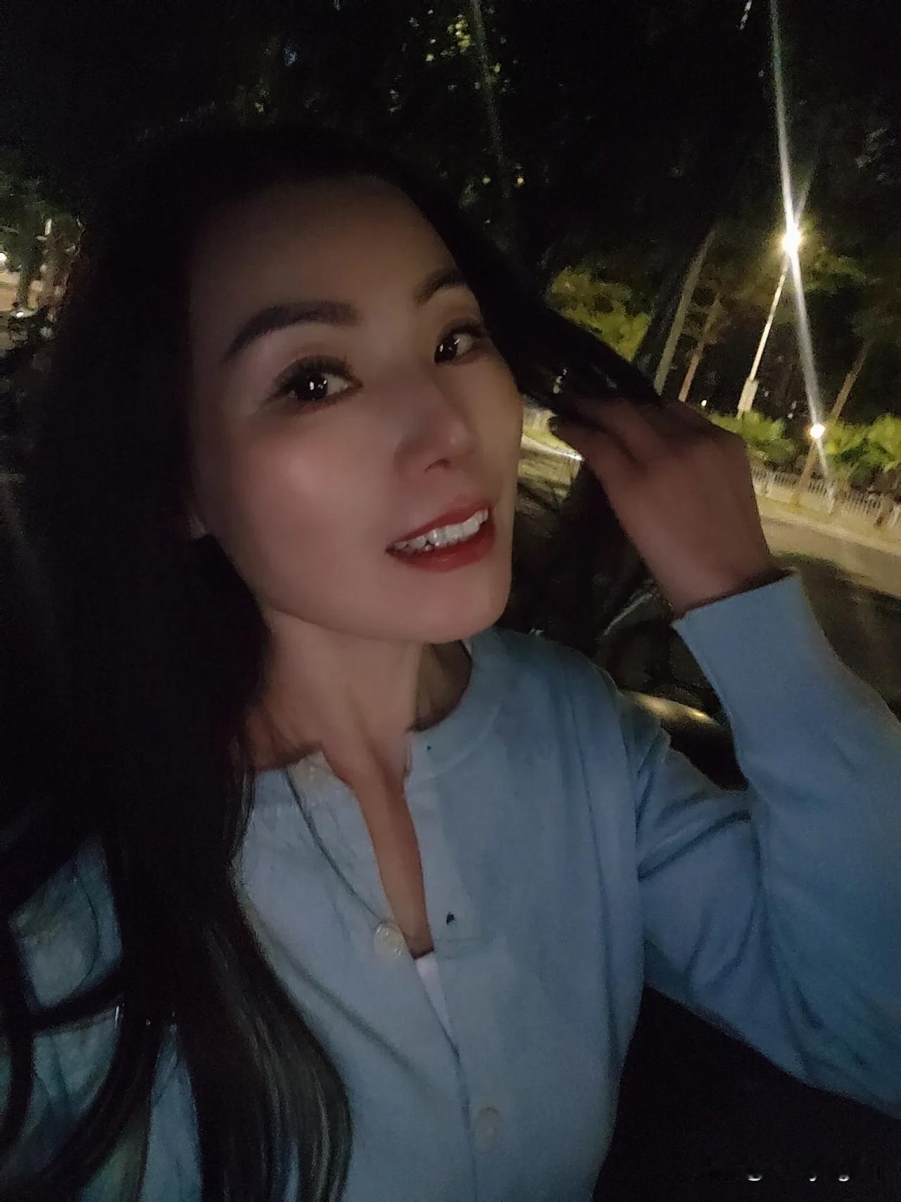 自律遇见更好的自己，早安吖🌞早晨自律