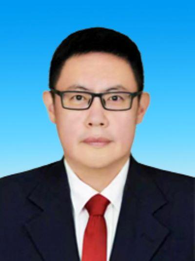 大连，1972年的李大民被开

大民在主干线的时间并不多。

当过庄河市府常务副