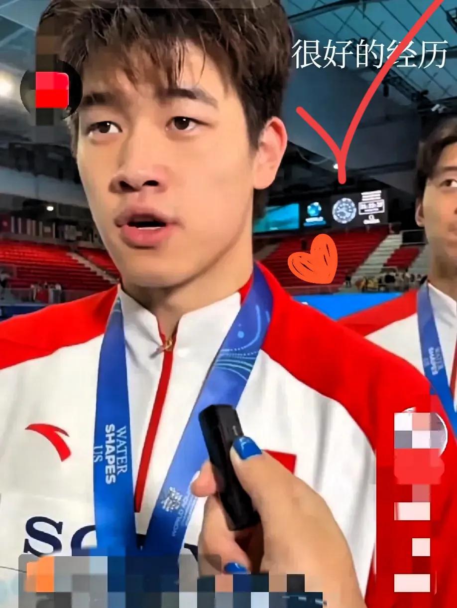 世锦赛男子4×200米接力摘银，过程真让人又骄傲又惋惜！老将们那叫一个力不从心呐