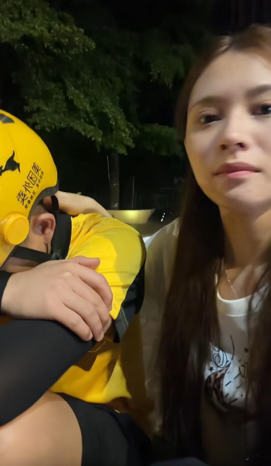 兄弟你赢了，我最难的时候她离开我了