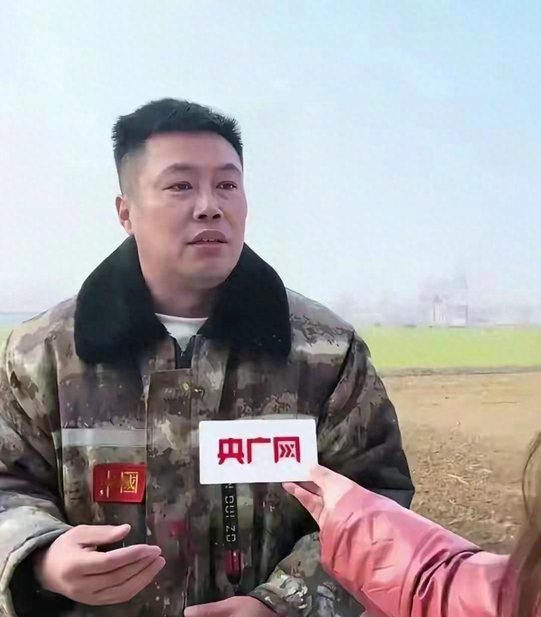 河南商丘吴营村最近挺热闹的。就因为一个叫吴承言的39岁本地人，在村口墙上画了幅1