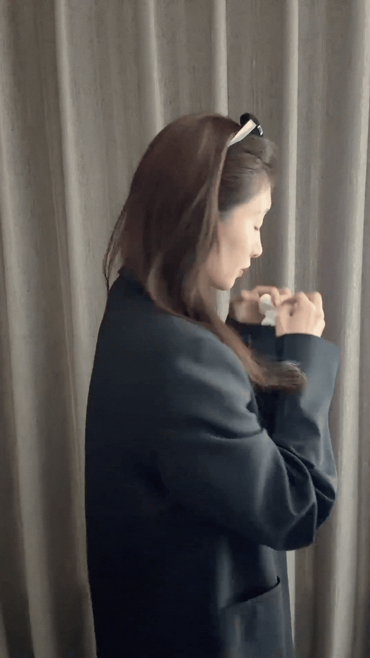 江疏影在白色情人节那天发视频假装哭泣，哈哈，是因为没有情人吗？