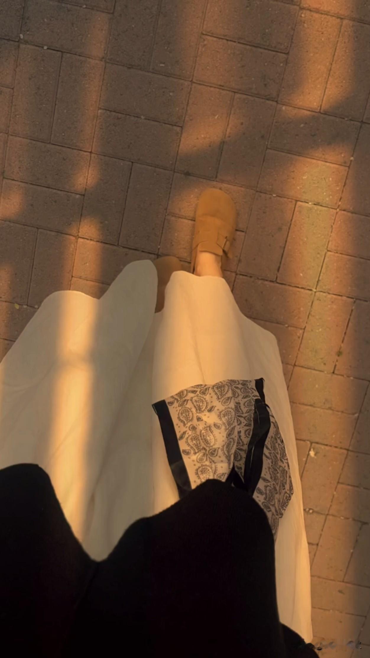 📝 𝓰𝓸𝓸𝒹 𝓂𝓸𝓇𝓃𝒾𝓃𝓰☀️

 拥有今天 就好好感