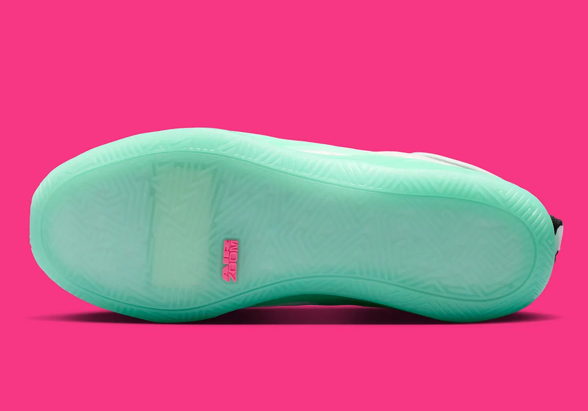 Jordan Heir Series 2 计划在今年夏季正式亮相。作为女子团队鞋