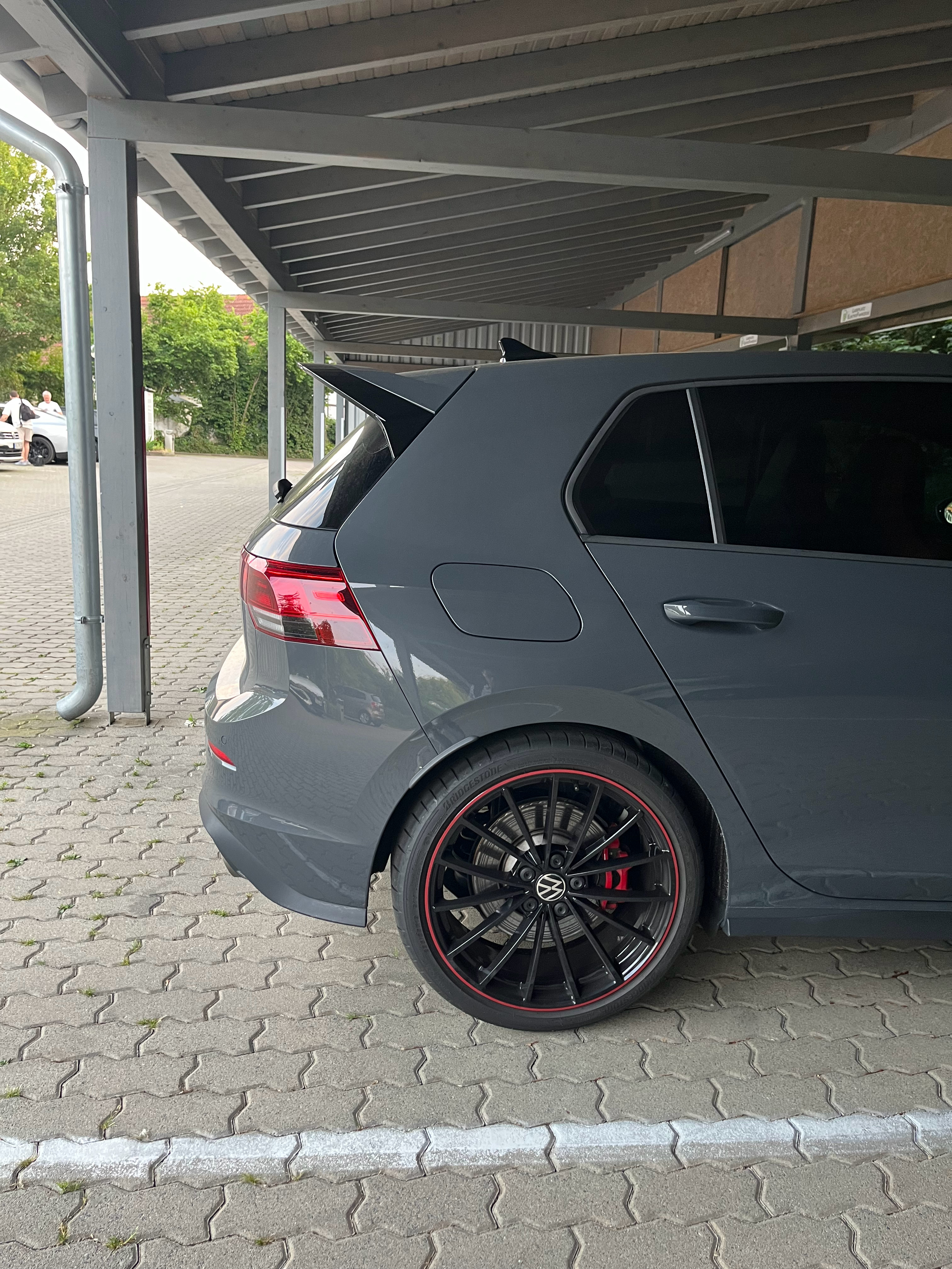 高8 GTI Clubsport ➕ 45周年套件，据说很多大众高管都喜欢这车，