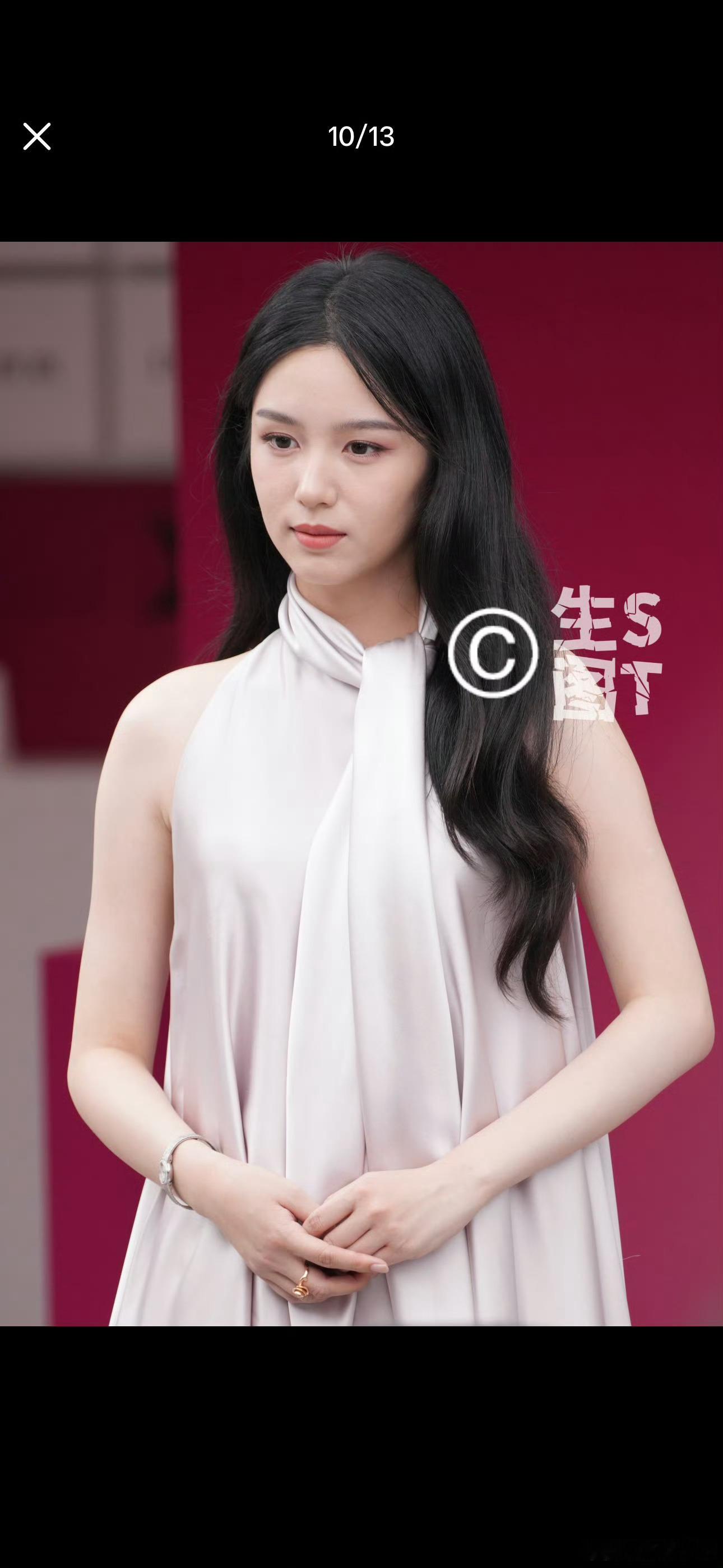 周也今天这个生图怎么还要被投测我感觉也太苛刻了吧雨凝都无人桃 
